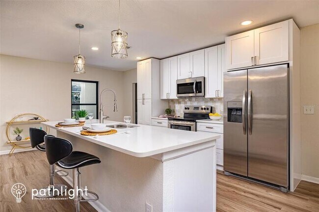 Building Photo - 4306 Woodlark Dr
