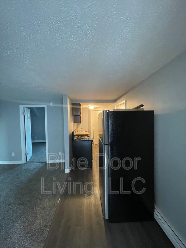 375 Manchester St Unit 2R, Manchester, NH 03103 Condo for Rent in