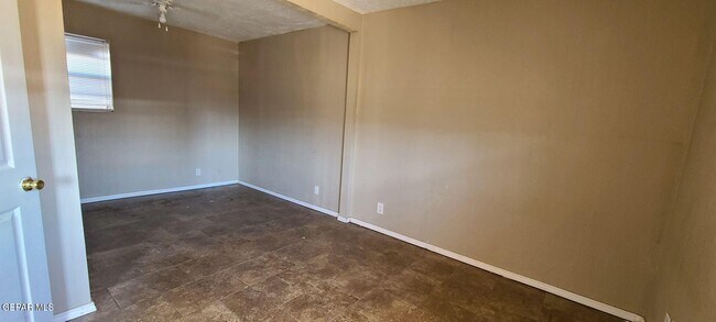 Foto del edificio - 8817 Lawson St
