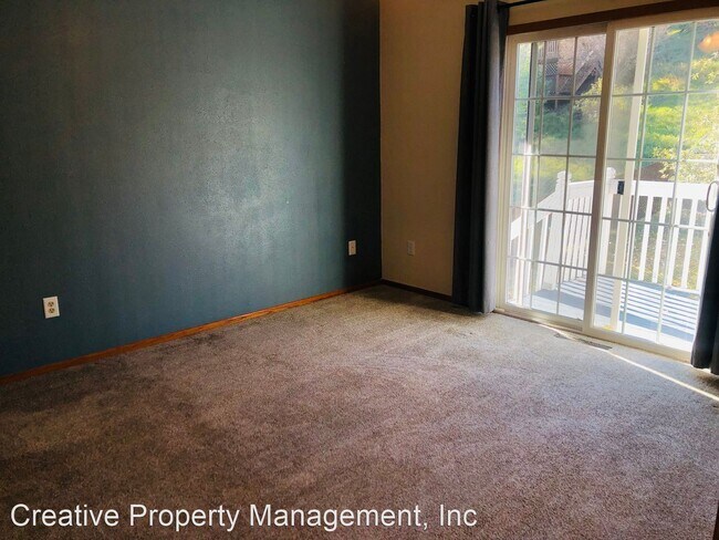 Building Photo - 4 br, 3 bath House - 1115 23rd St NW