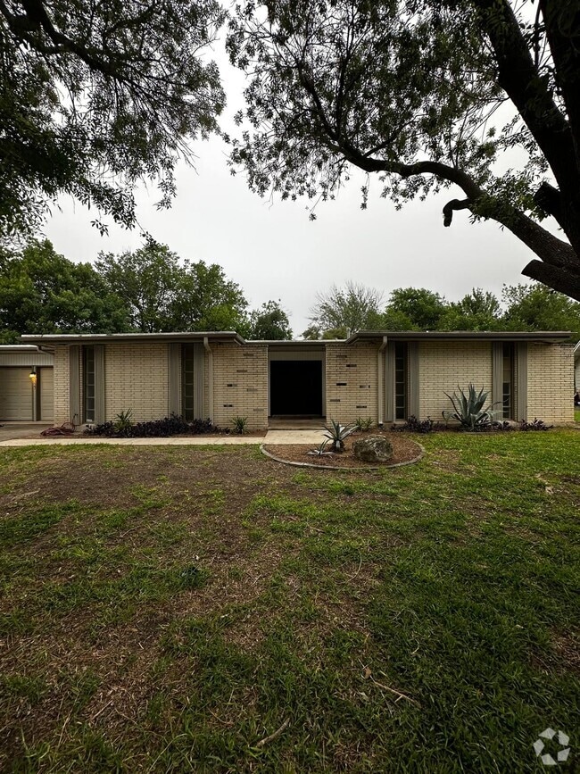 Building Photo - 5227 Galahad Dr