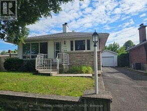 Building Photo - 2150 Lemay Crescent