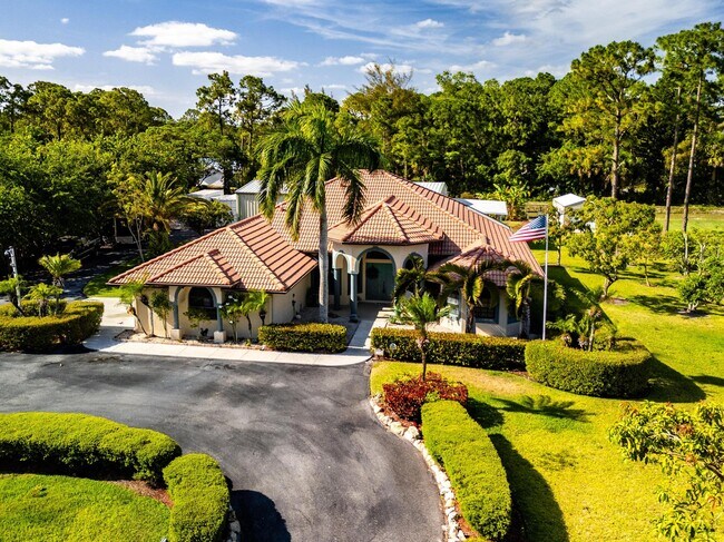 Foto del edificio - 11415 51st Ct N