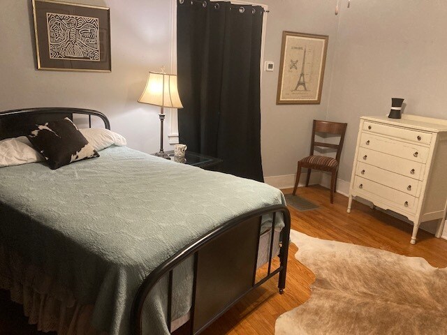 Bedroom - 117 Fremont St