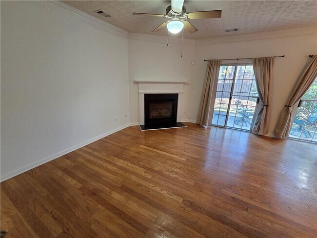 Foto del edificio - 3651 Lantern Crest Cove