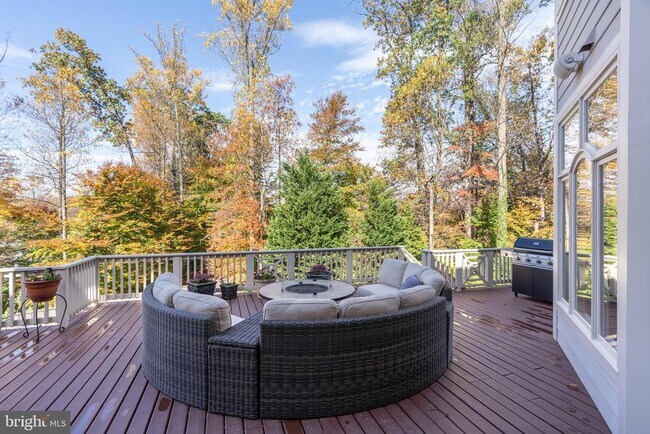 Foto del edificio - 7818 Crownhurst Ct