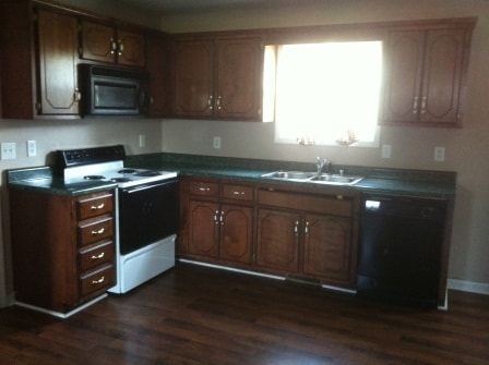 Foto del edificio - Available Now