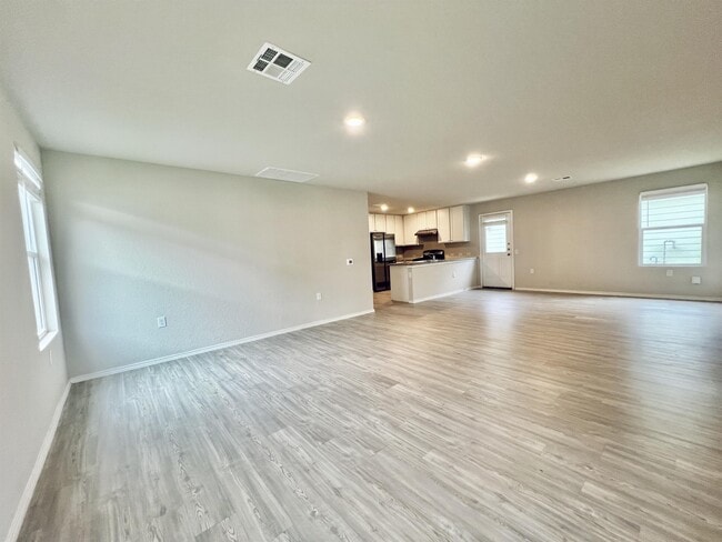 Foto del edificio - 12111 Overton Wy