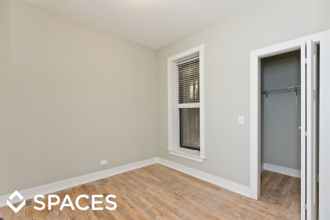 Foto del edificio - 641 W Oakdale Ave