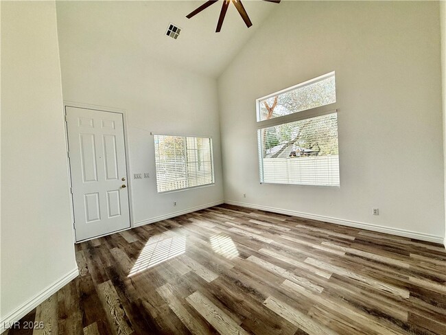 Building Photo - 10337 Adams Chase St