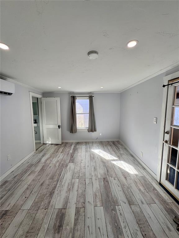 Foto del edificio - 622 Earle Ave N