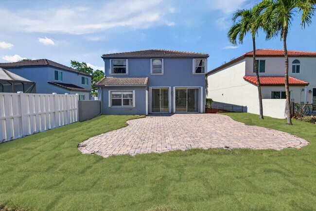 Building Photo - 191 NW 118th Dr