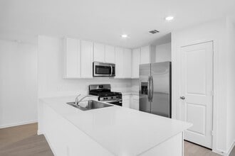 Building Photo - 220 Laura Leigh Ln