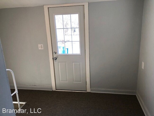 Building Photo - 2 br, 1 bath House - 531 Mineral Springs Rd