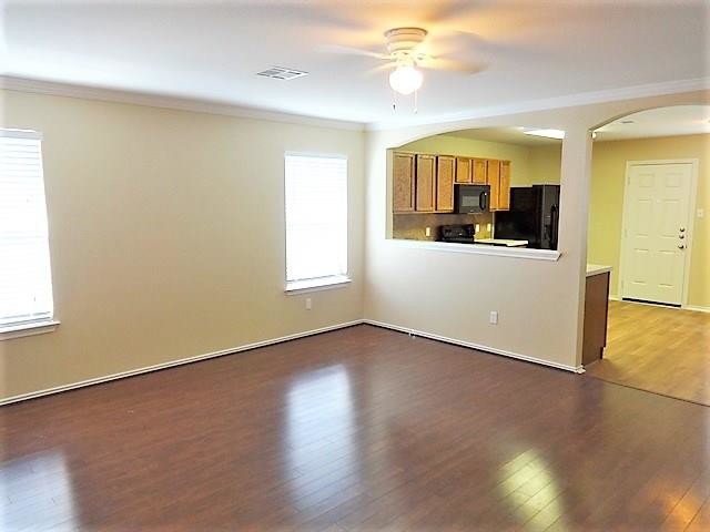 Building Photo - 1003 Easy Cove