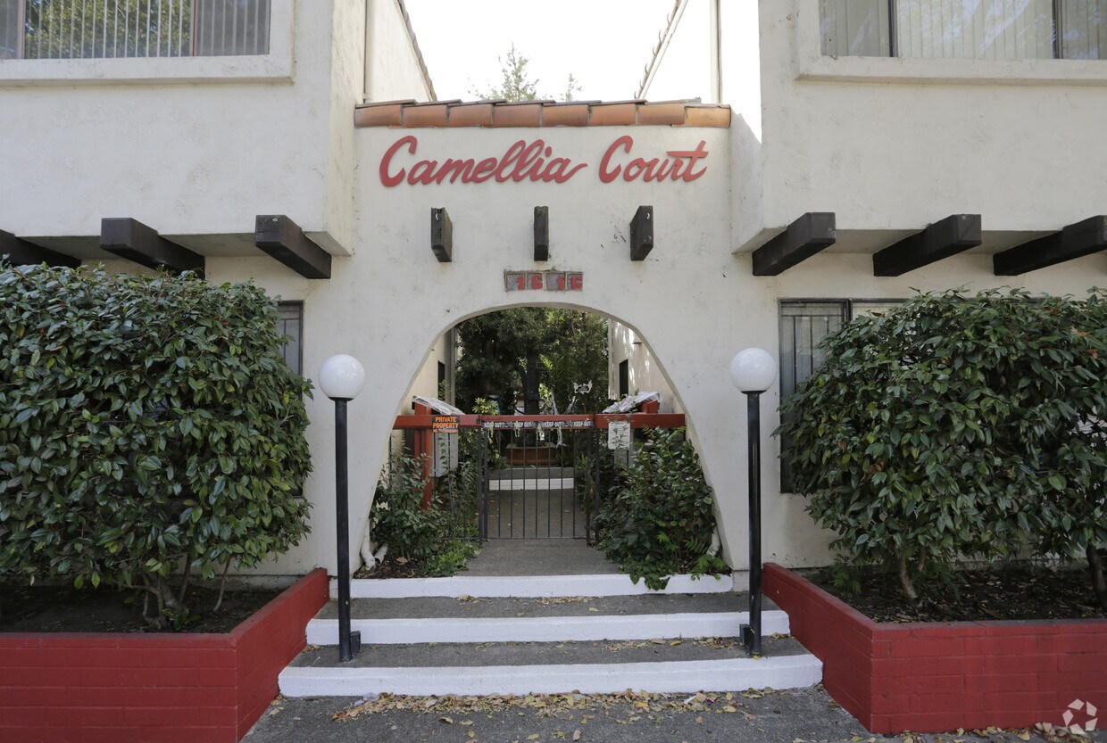 Foto del edificio - Camellia Court