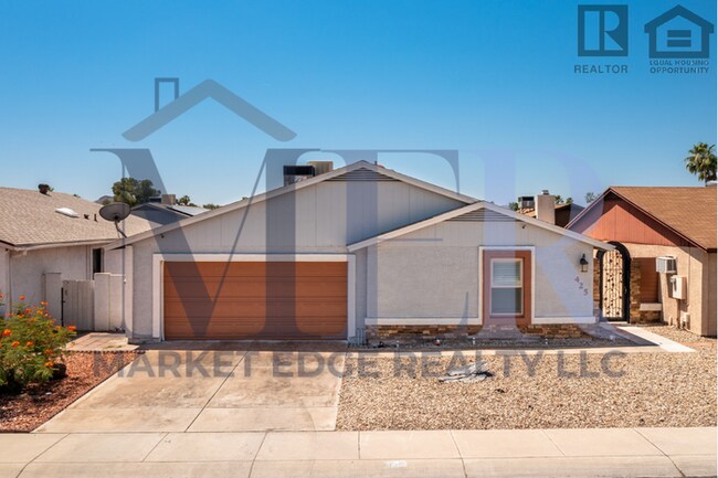 Building Photo - 3Bed/2Bath House at 7th/101! Move-In Ready on 06/18/2026! -- POOL! NO HOA!