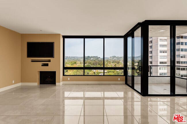 Foto del edificio - 10350 Wilshire Blvd