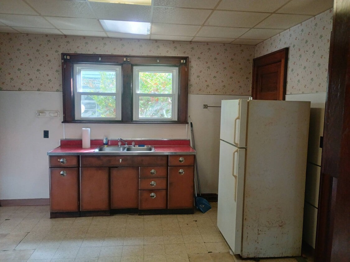 Building Photo - 1430 Eagle St