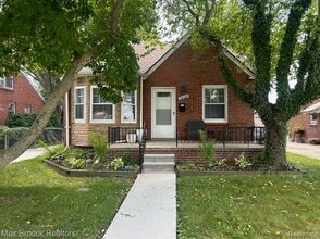 Building Photo - 22406 Colony St
