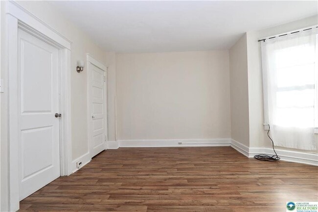 Building Photo - 1206 Linden St