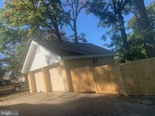 Building Photo - 3643 Suitland Rd SE