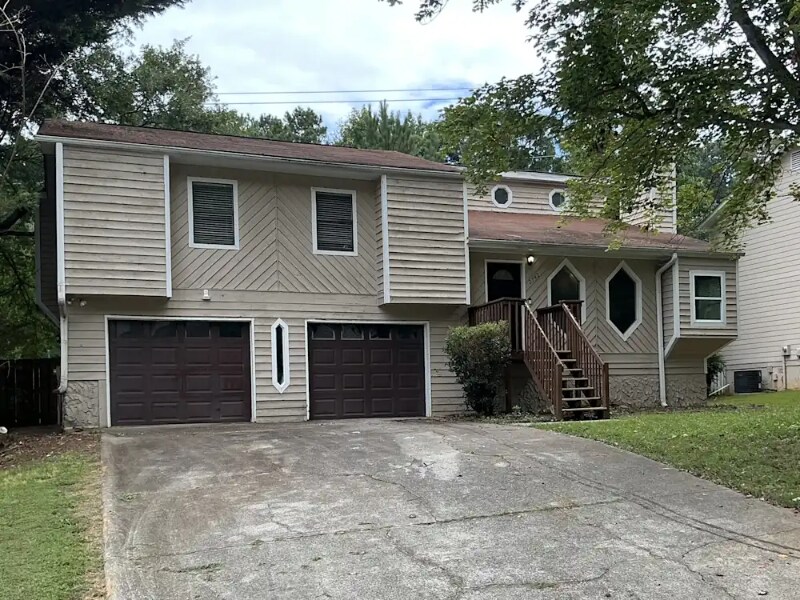 Foto principal - 2742 Mountbery Dr