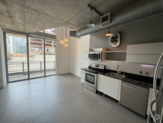 Building Photo - 690 SW 1st Ct