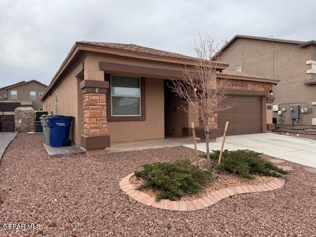 Building Photo - 14804 Tierra Coruna Ave