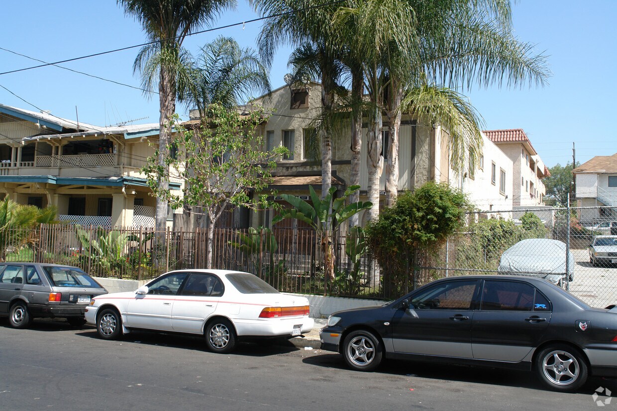 Building Photo - 2625 San Marino St