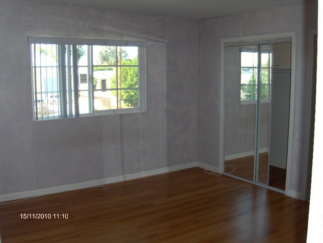 Foto del edificio - 6914 Woodley Ave