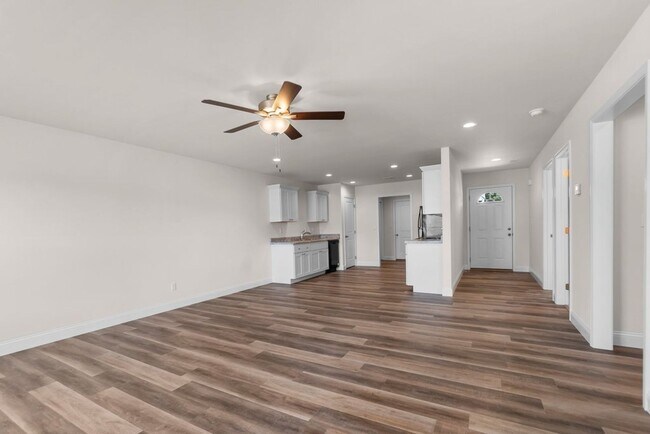 Foto del edificio - Highland Point Dr 867/869