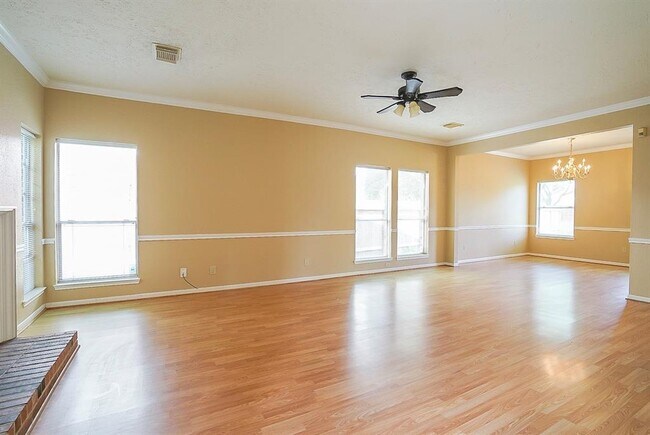 Building Photo - 1246 Manchester Cir