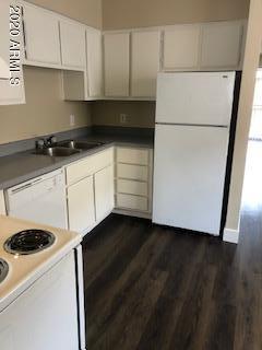 Building Photo - 2808 E Le Marche Ave