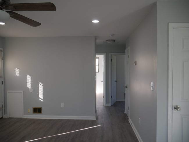 Building Photo - 2312 Wintergreen Ave