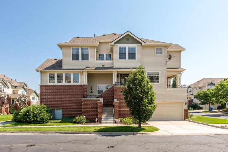Primary Photo - 1428 S Dayton Cir