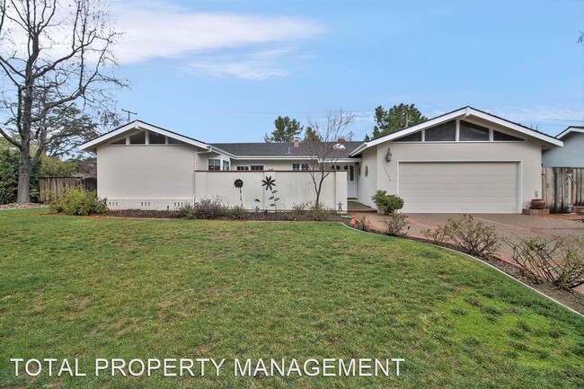 Building Photo - 3 br, 2 bath House - 13754 CALLE TACUBA