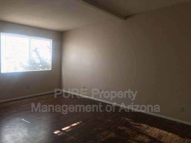Building Photo - 1244 N Gaylord Cir
