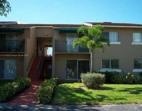 Building Photo - 1174 Lake Terry Dr