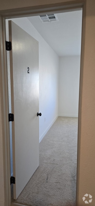 Building Photo - 1733 Ophir Dr