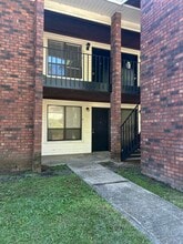 Building Photo - 251 Rast St Building Photo - 251 Rast St