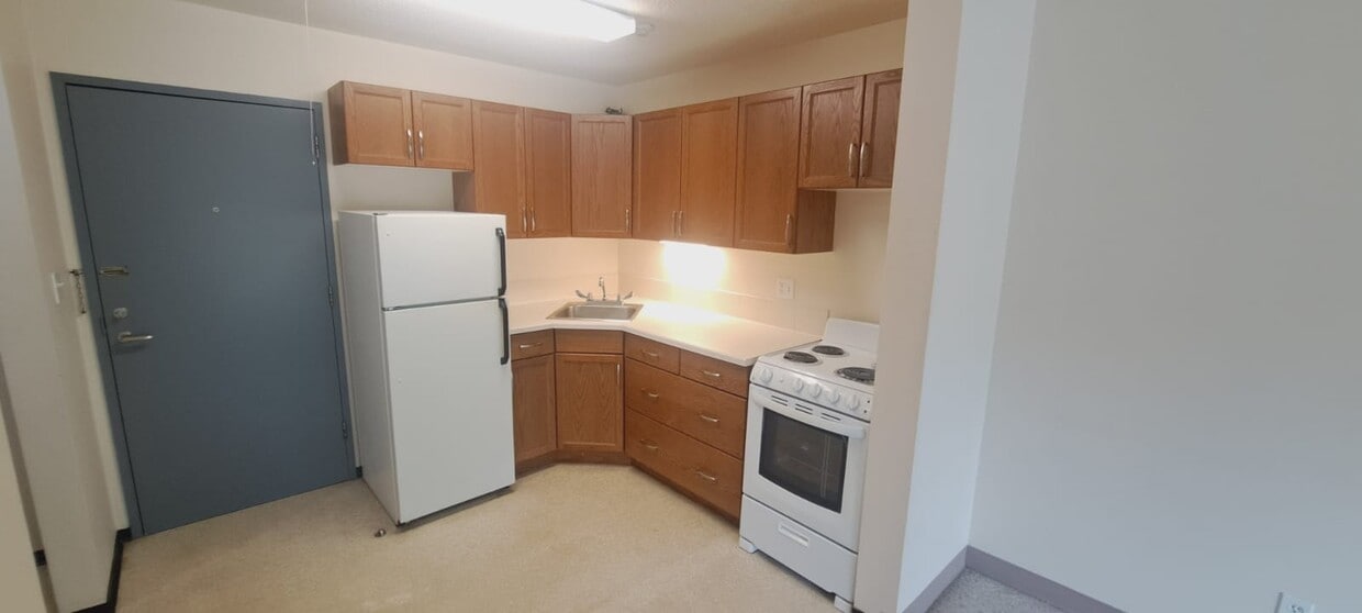 Photo principale - 13516-102 102 St NW