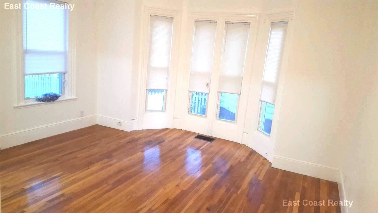 12 Holden St, Malden, MA 02148 Apartment for Rent in Malden, MA