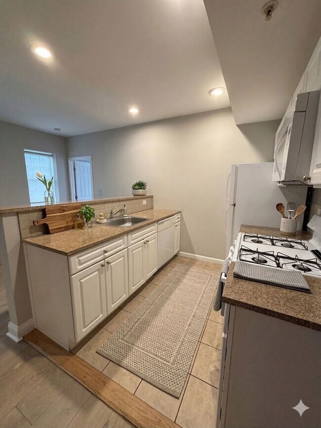 Building Photo - 56 Imlay St