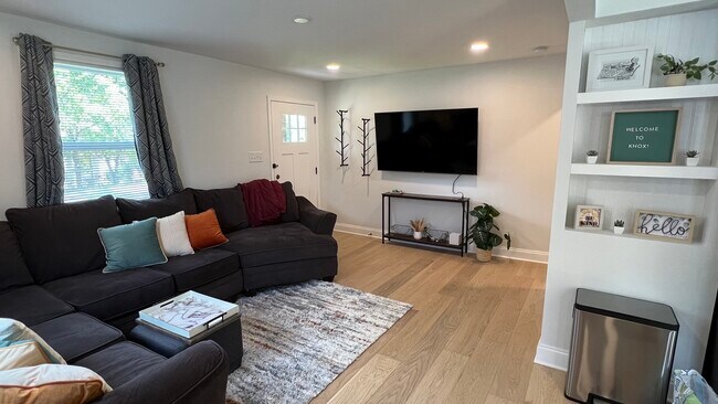 Foto del edificio - 3918 Greenleaf Ave