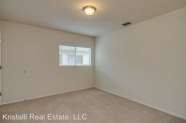 Foto del edificio - 6 br, 3.5 bath House - 5838 Bronco Way