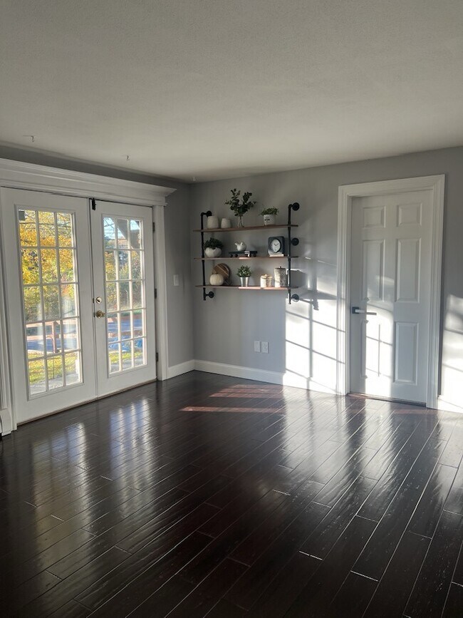 Foto del edificio - 26 Connecticut Mills Ave