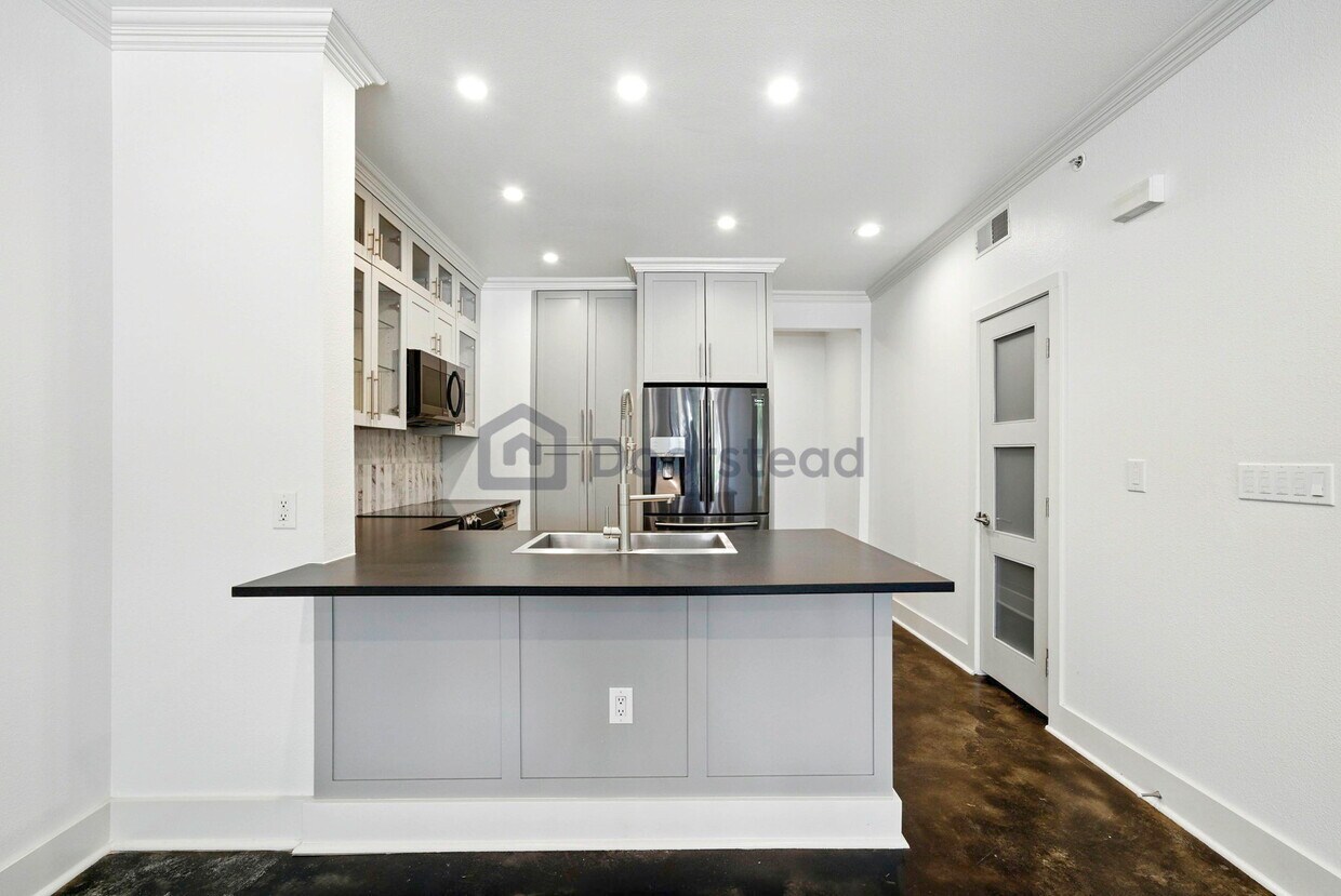 Foto principal - 4414 Cedar Springs Rd