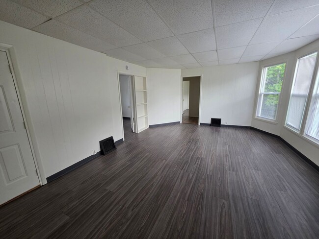 Building Photo - 826 Wright St