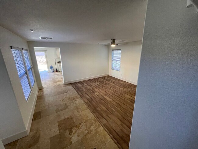 Building Photo - 668 Moonlight Stroll St